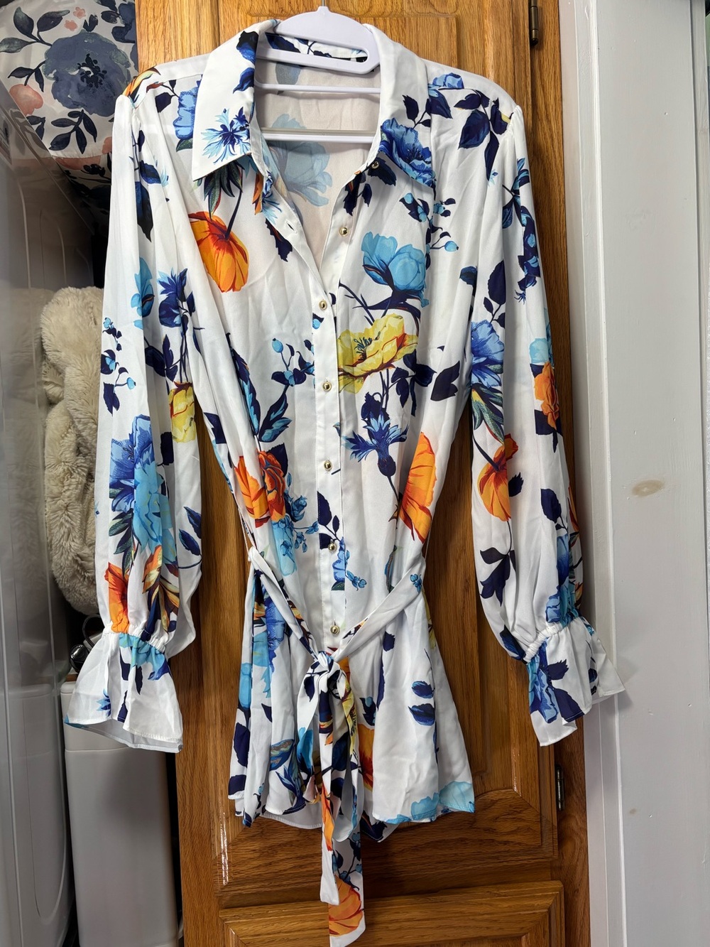 IMAN Global Sheik Floral Button-Front Everything Blouse
